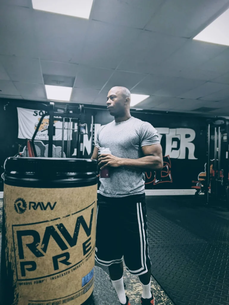 az respes with preworkout in this RAW EAA Review