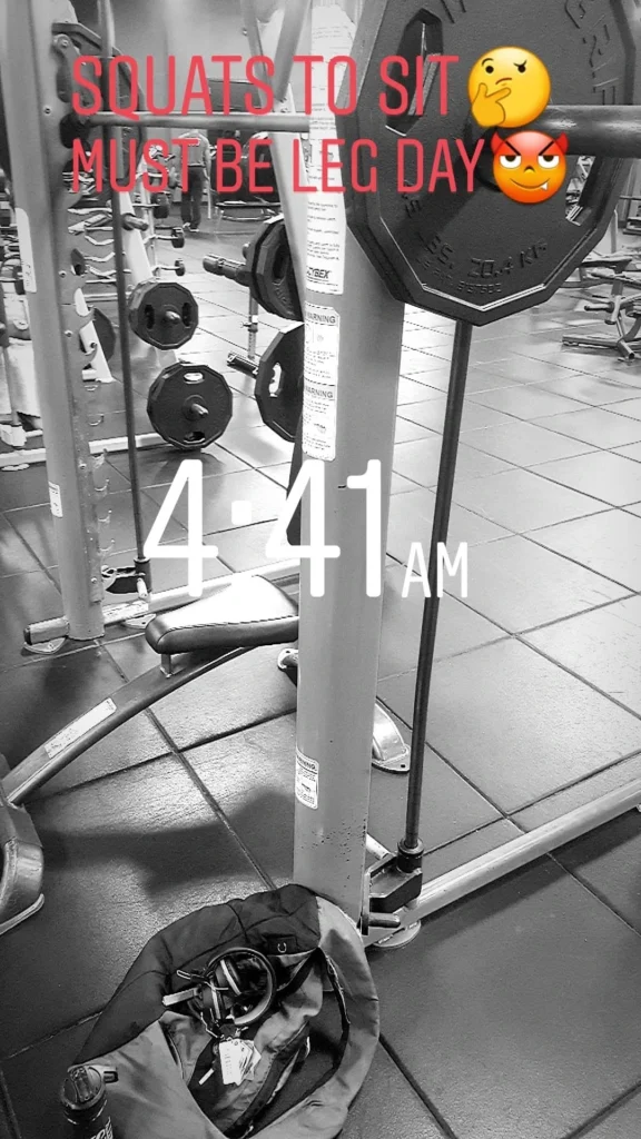az worknig out at 4 am